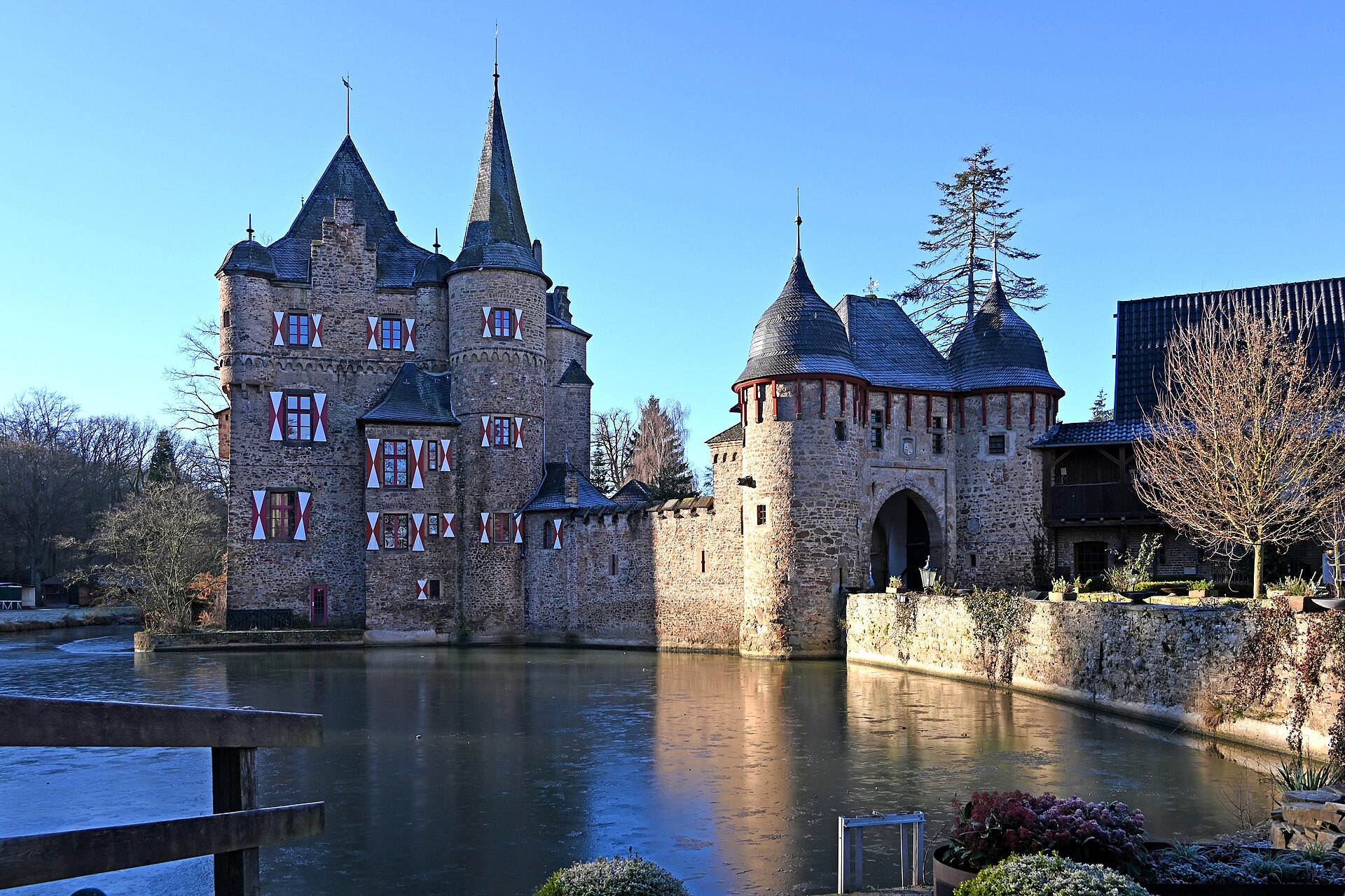 Burg Satzvey