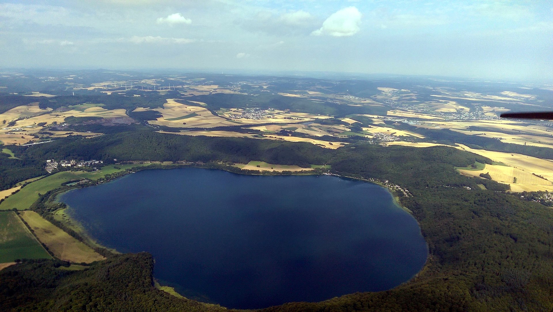 Der Laacher See: Größter See der Eifel, größter Ausbruch
